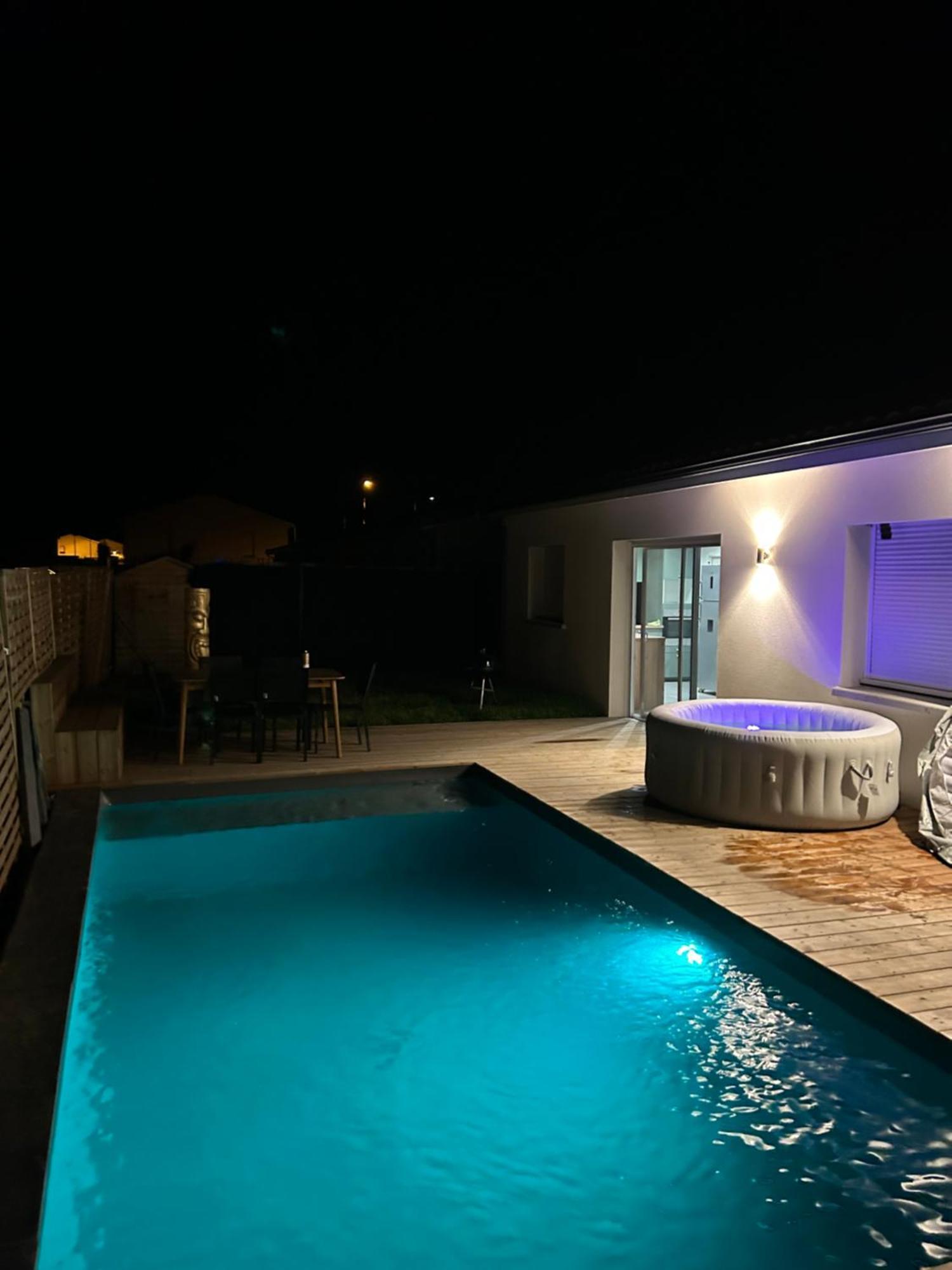 Aux Portes De Bordeaux Maison Cocooning Avec Piscine أمباريه إيه لاغراف المظهر الخارجي الصورة
