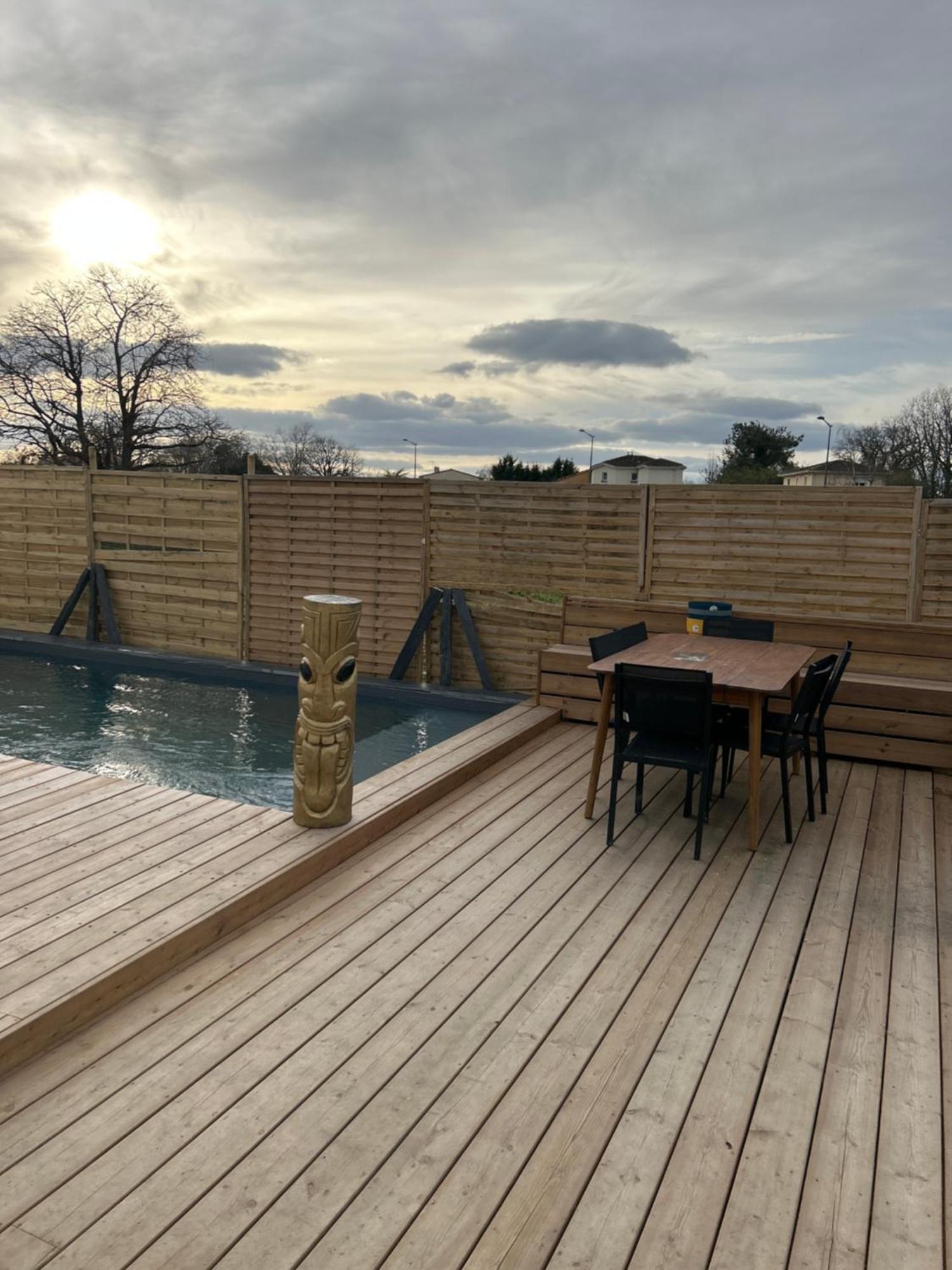 Aux Portes De Bordeaux Maison Cocooning Avec Piscine أمباريه إيه لاغراف المظهر الخارجي الصورة